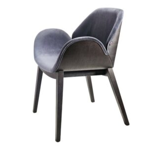 _MG_4824_LIPS-Photoroom